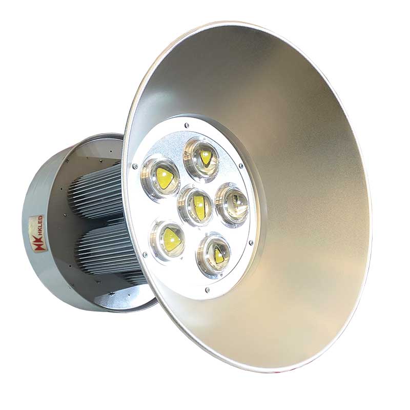 Đèn LED nhà xưởng 300W 6000K: Đèn LED nhà xưởng 300W 6000K là sản phẩm đáng tin cậy và hiệu quả trong việc chiếu sáng. Với mức tiêu thụ điện năng thấp, đèn LED này có khả năng chiếu sáng đồng đều giúp bảo vệ sức khỏe của các công nhân lao động tại nhà máy. Chi tiết hơn, xem những hình ảnh về đèn LED nhà xưởng này.
